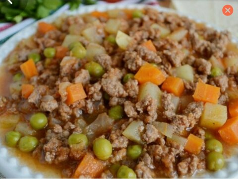 じゃがいもとにんじんとひき肉のメキシコ料理